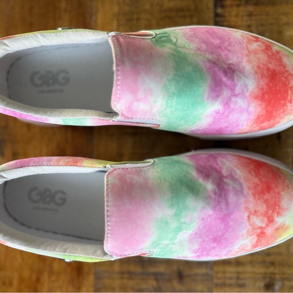 GBG Los Angeles Bright color slip on Sneakers - Picture 6 of 7